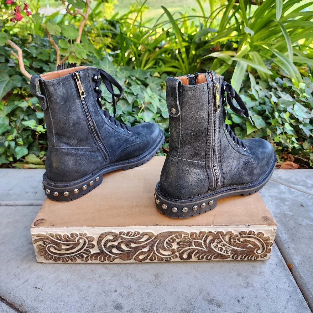 Edgy Steve Madden Studded Lug Sole Weathered Leather Combat Boots - Picture 6 of 11